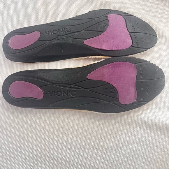 Vionic women’s suede sherpa shearling orthopedic slippers 9.5 - Picture 10 of 13